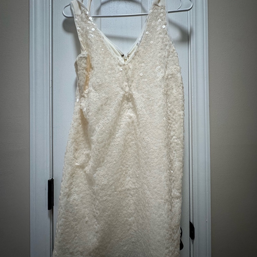 EUC: Sz 4 BCBGeneration Cream Sequin Dress